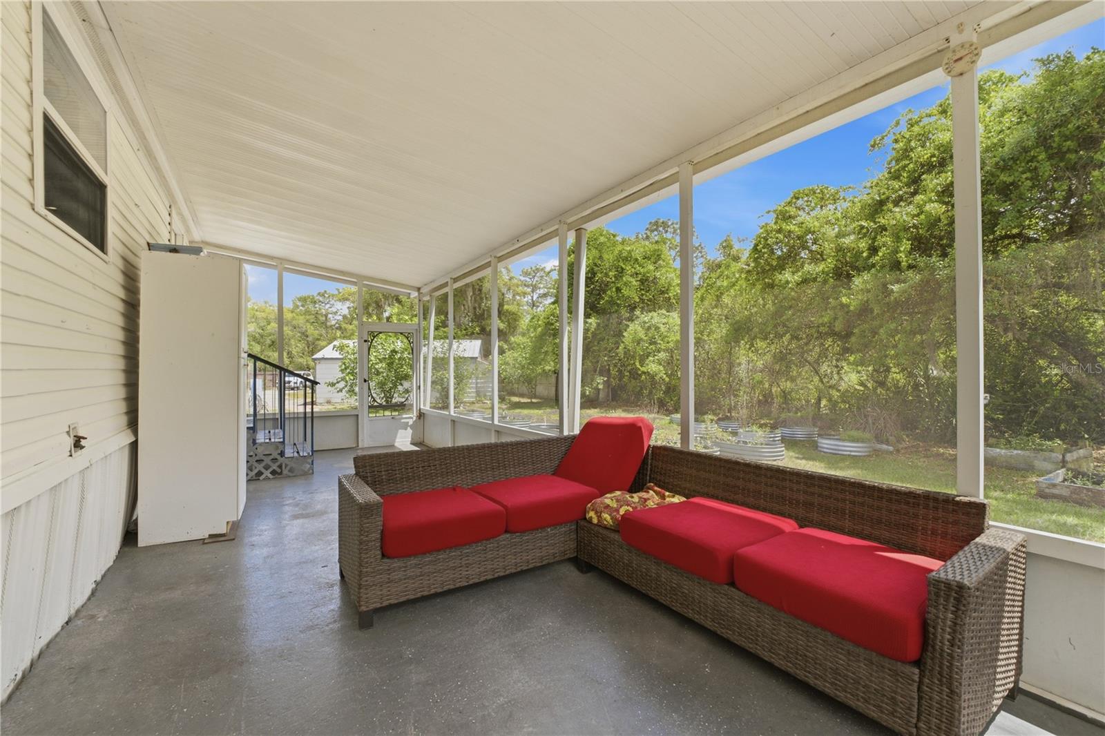 Image 36 of 78 For 3105 Walk In Water Road