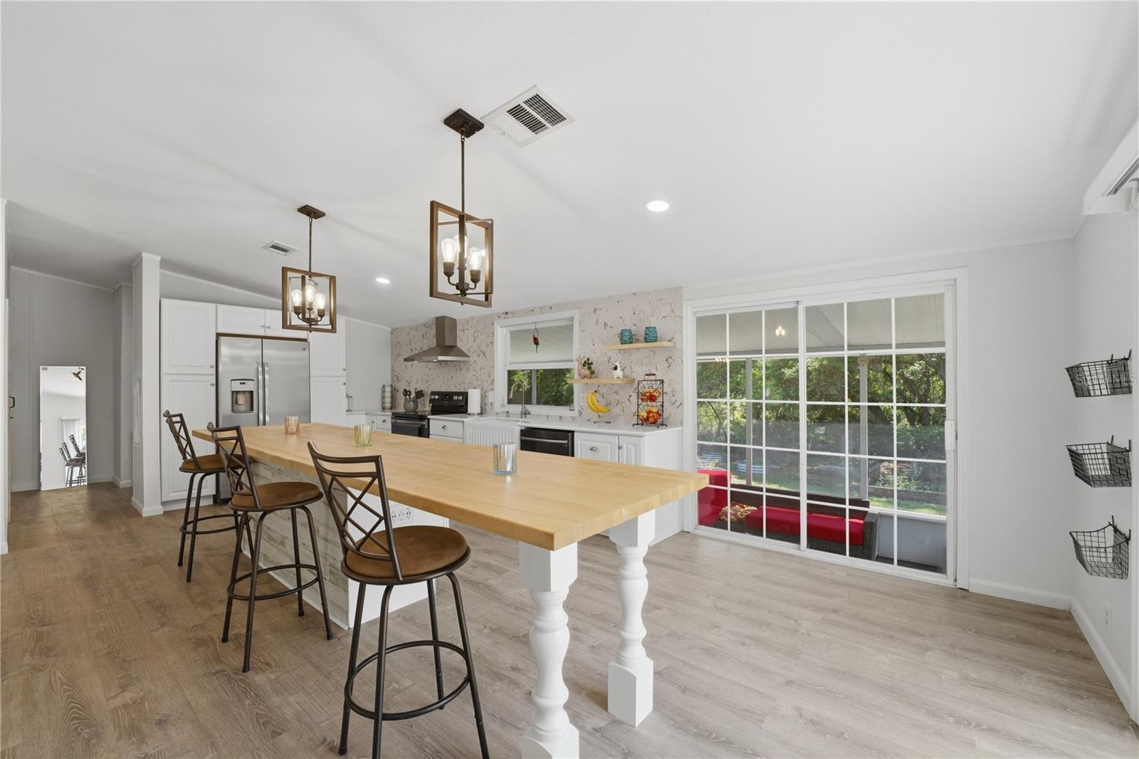 Image 4 of 78 For 3105 Walk In Water Road