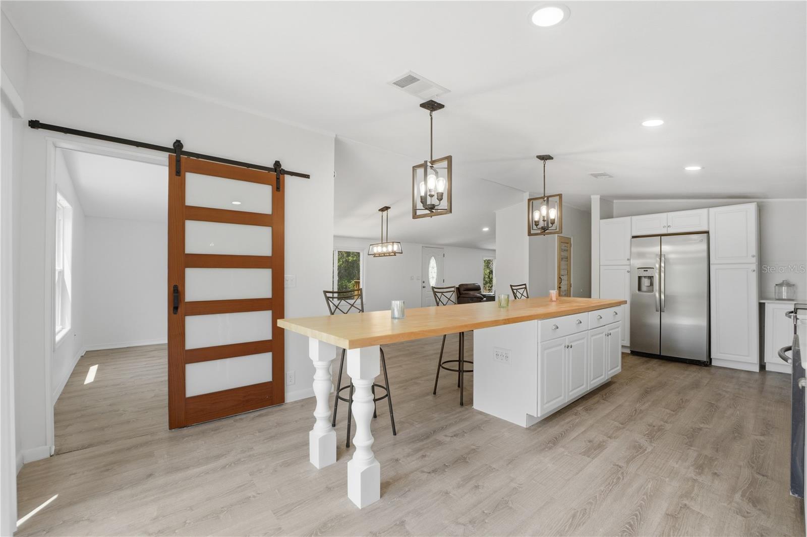 Image 6 of 78 For 3105 Walk In Water Road