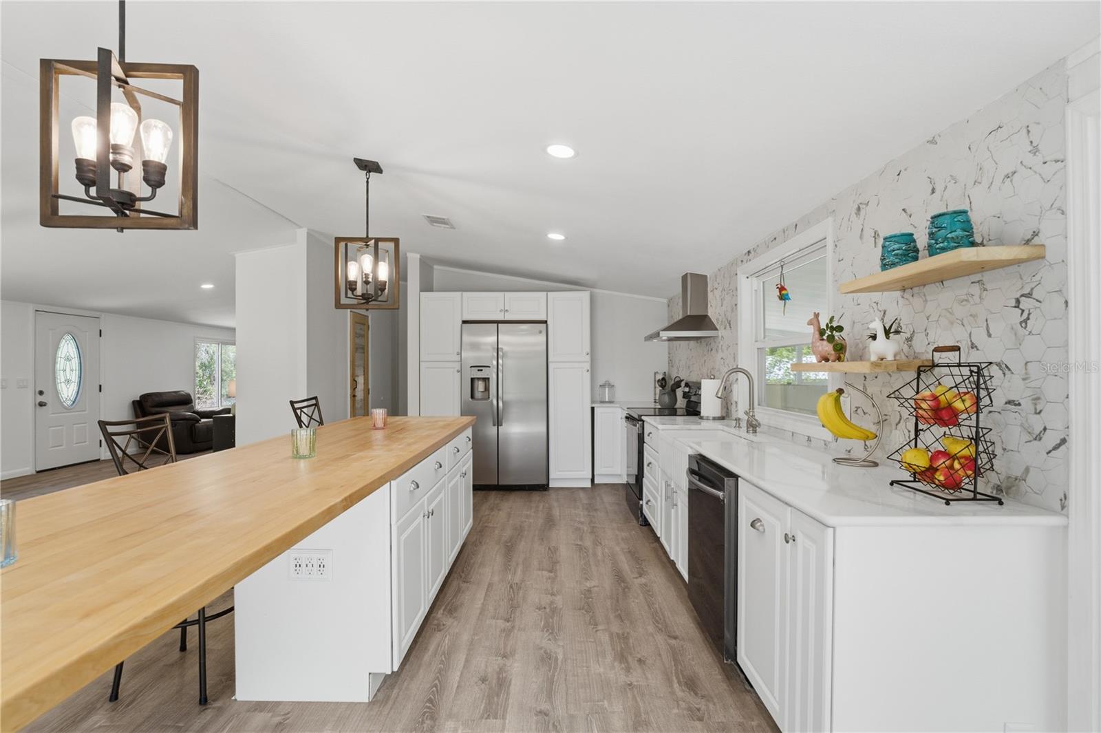 Image 7 of 78 For 3105 Walk In Water Road