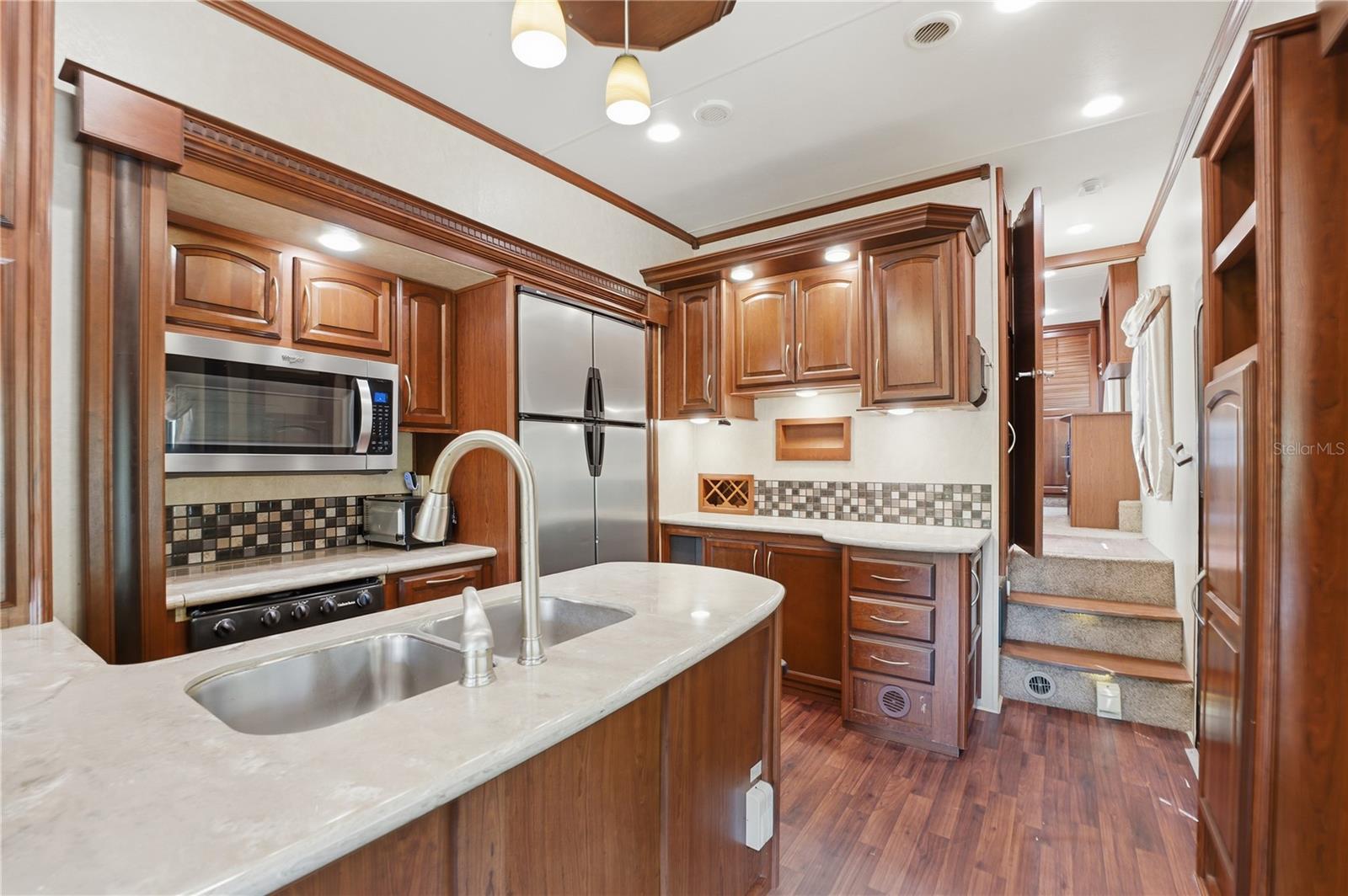 Image 71 of 78 For 3105 Walk In Water Road