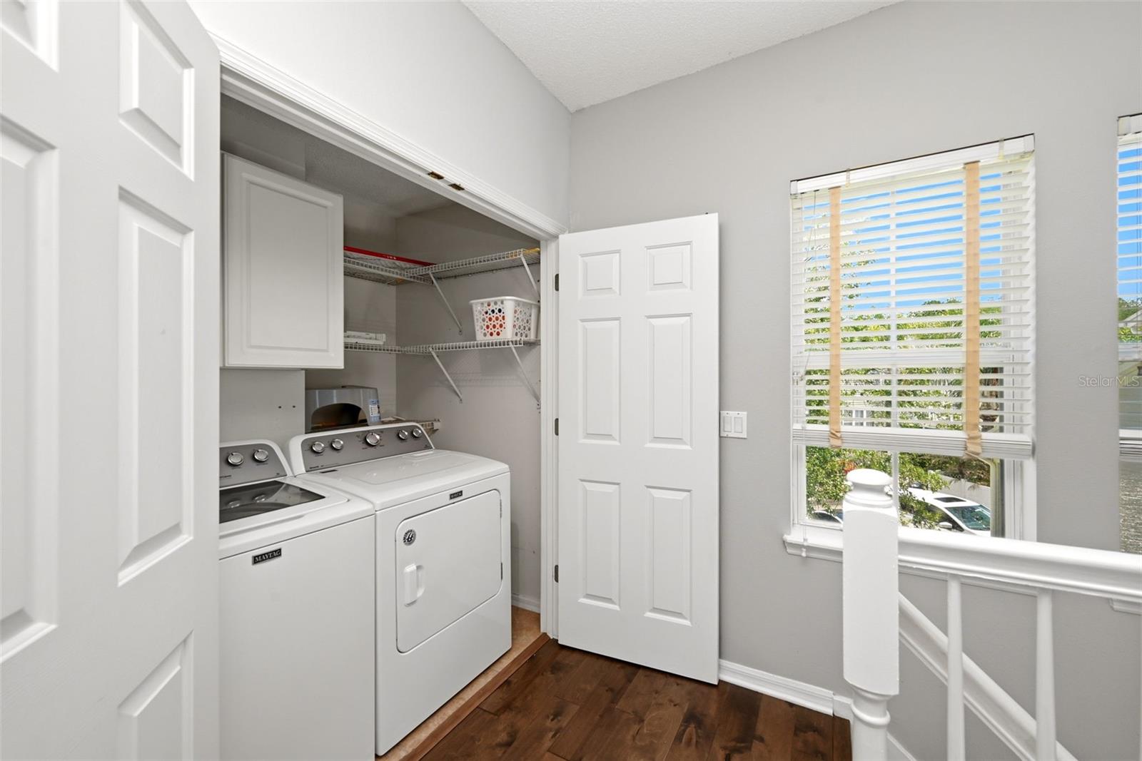 Image 24 of 51 For 103 Grinnell Place