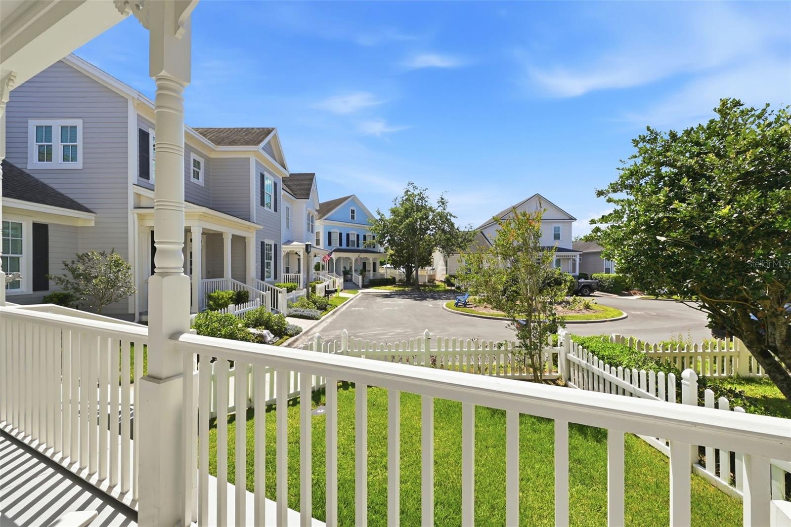 Image 41 of 51 For 103 Grinnell Place