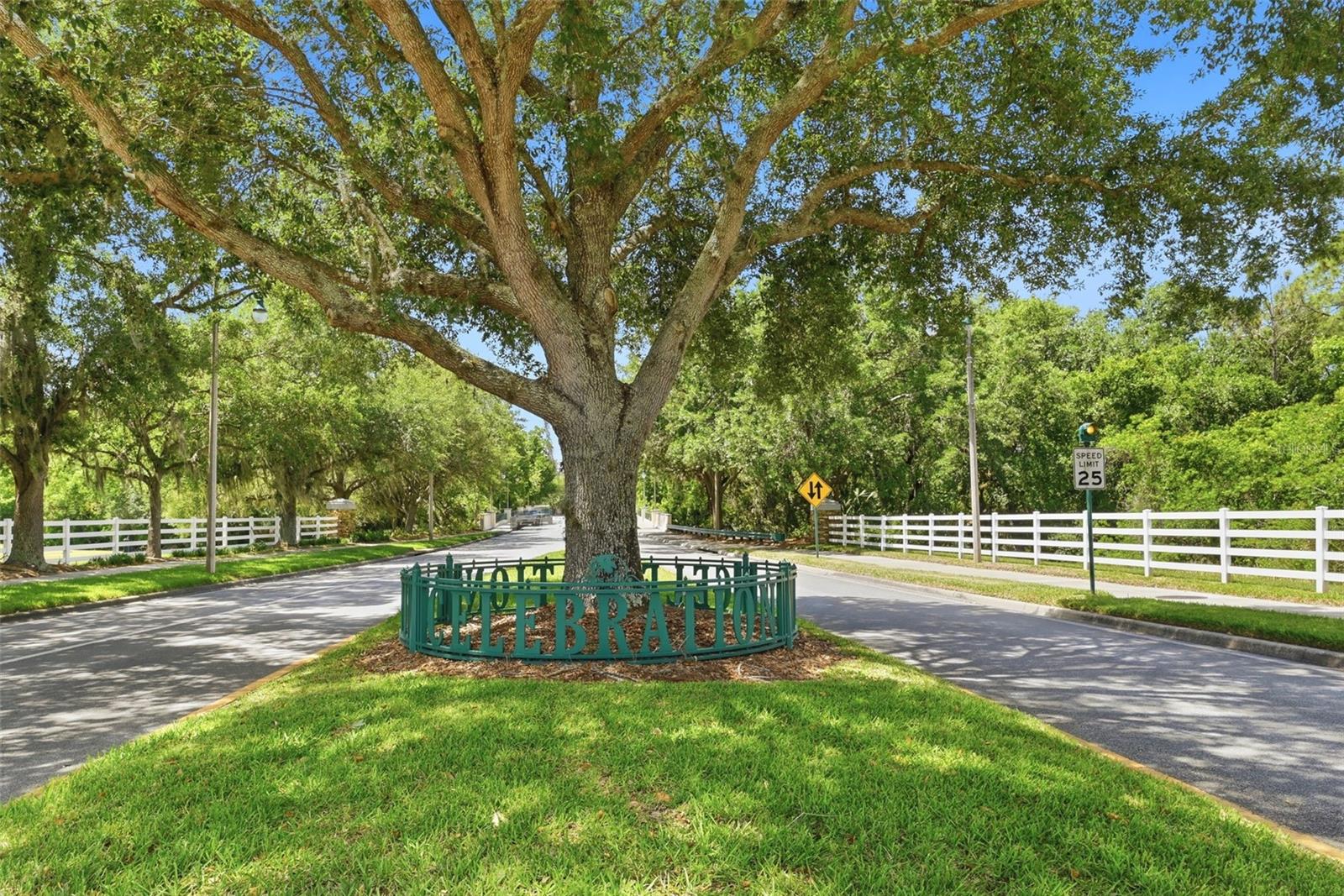 Image 43 of 51 For 103 Grinnell Place