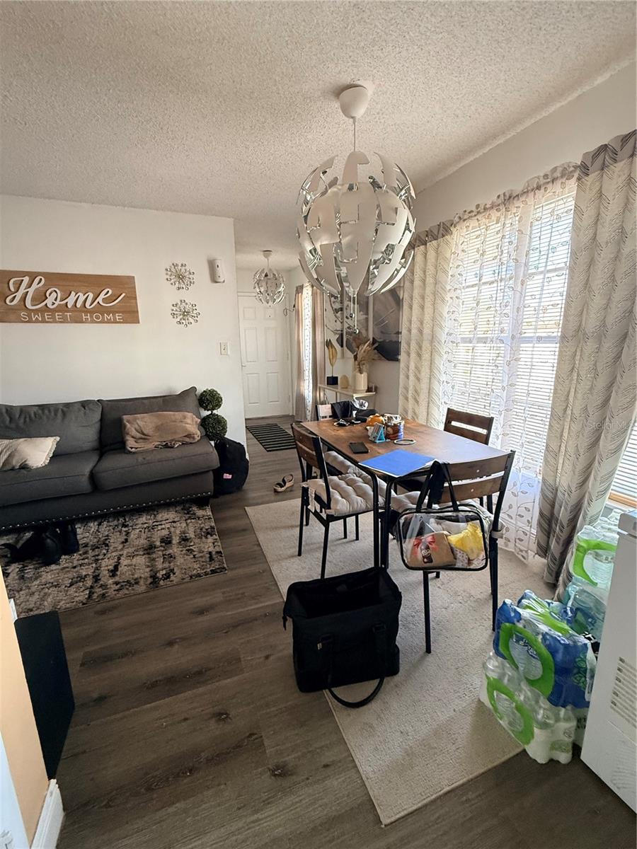 Image 3 of 9 For 1805 Michigan Avenue D