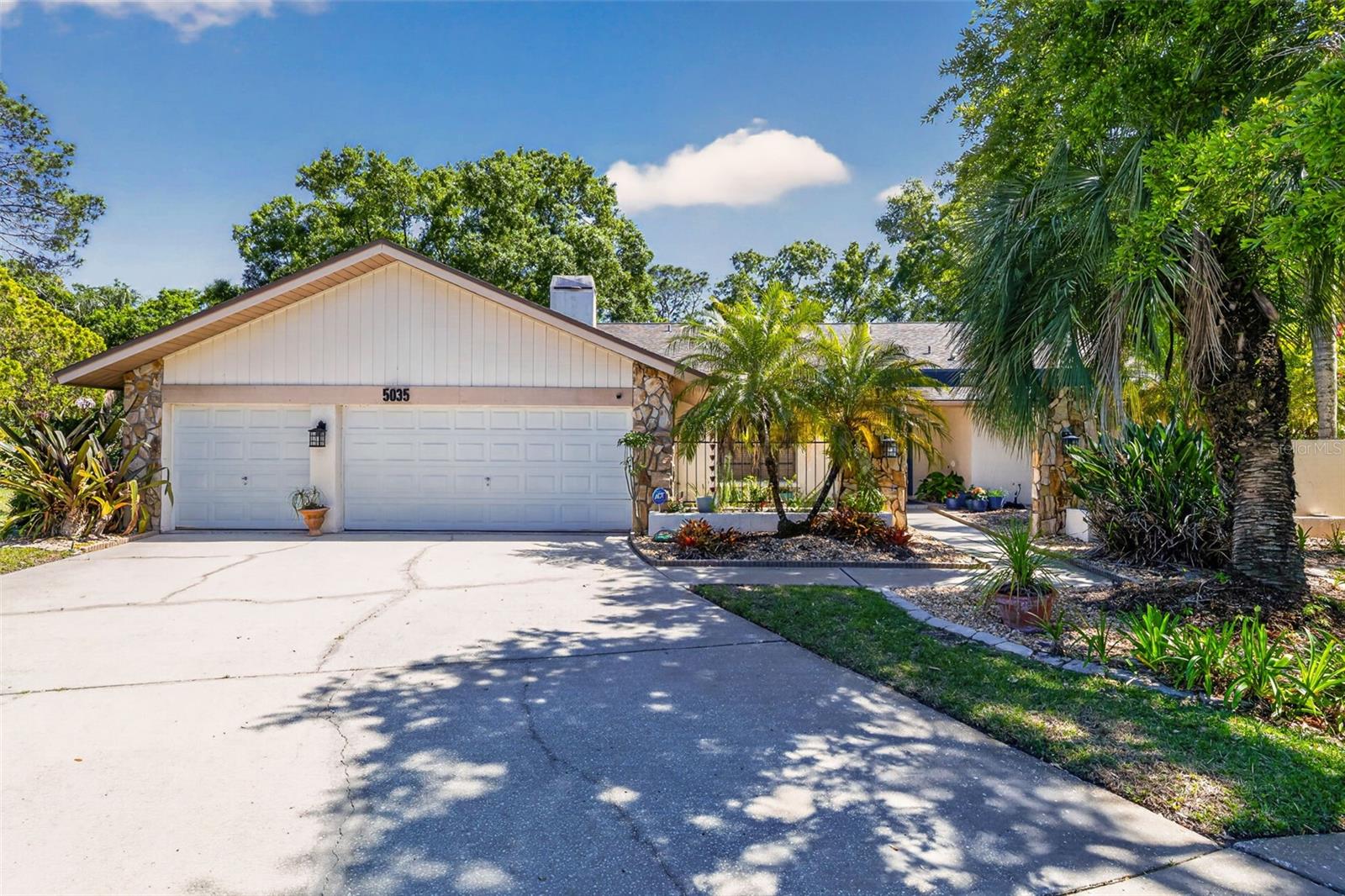 Details for 5035 Barrowe Drive, TAMPA, FL 33624