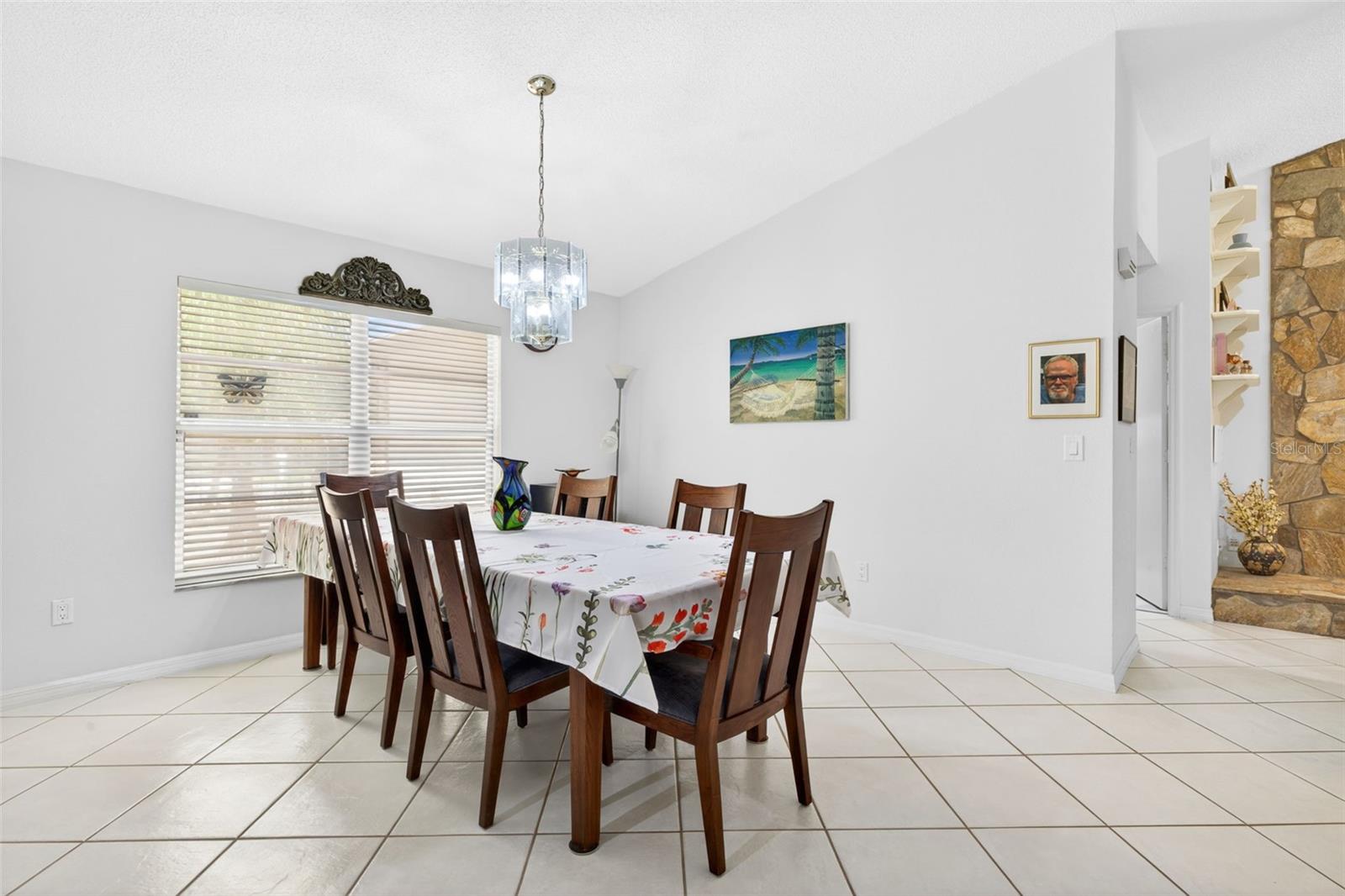 Image 11 of 36 For 5035 Barrowe Drive