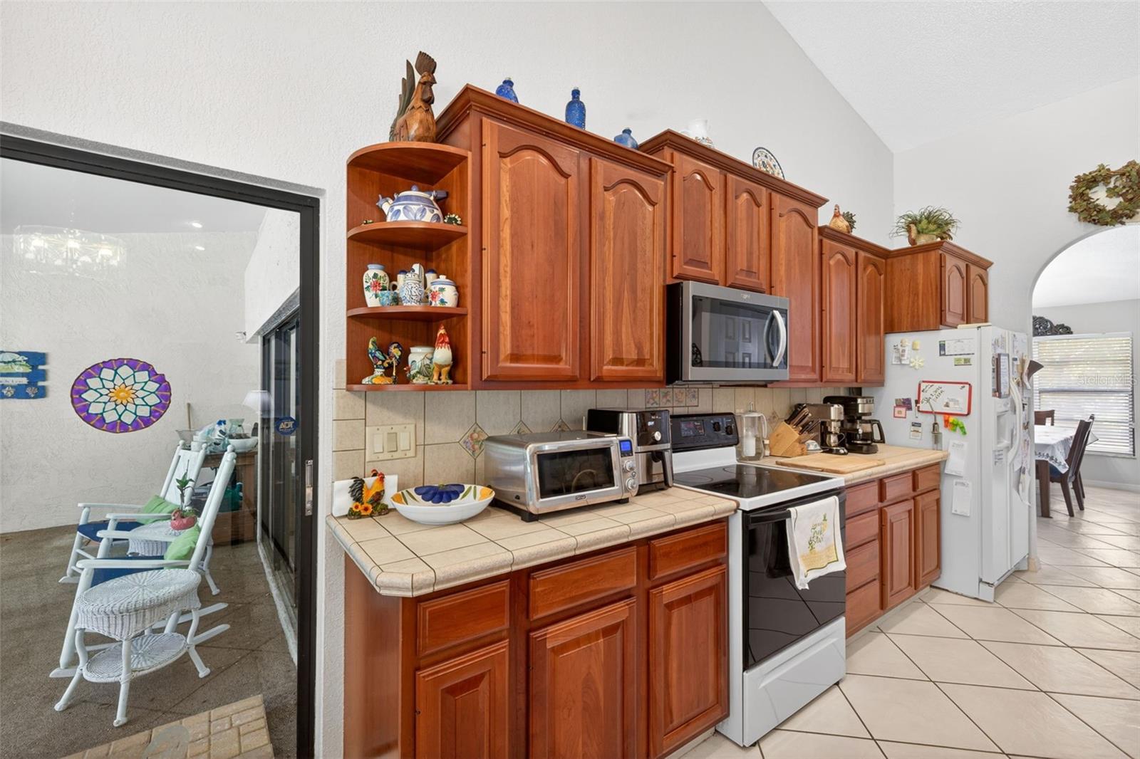 Image 12 of 36 For 5035 Barrowe Drive