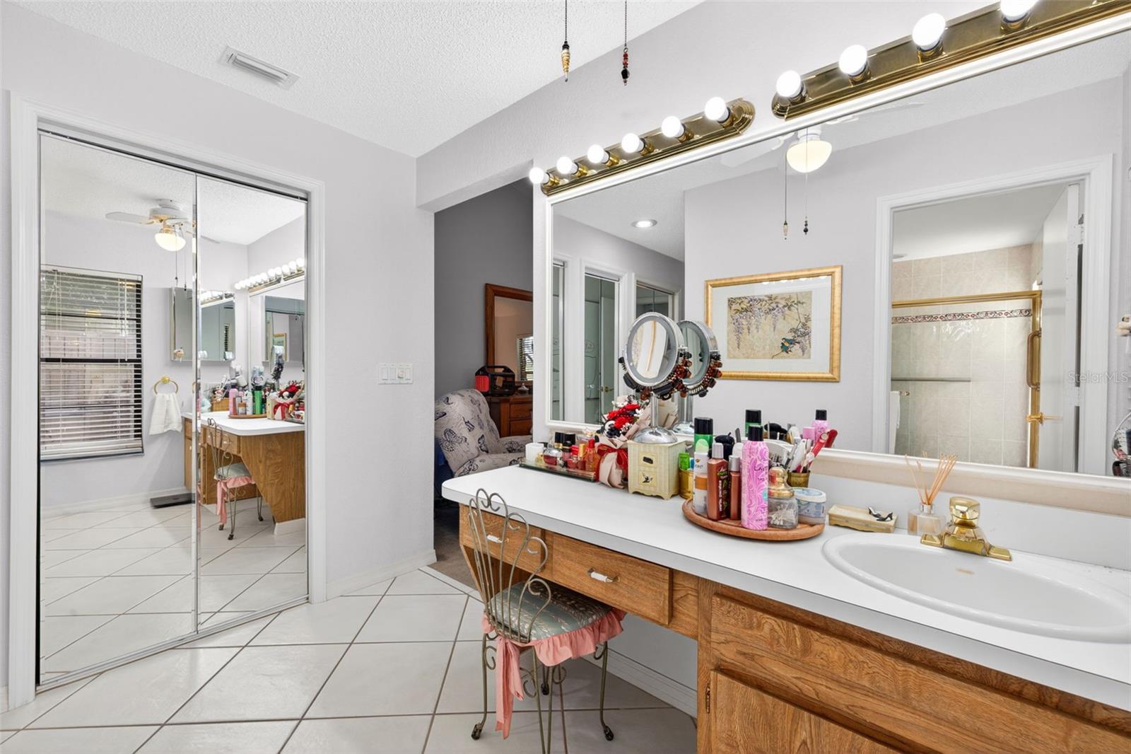 Image 18 of 36 For 5035 Barrowe Drive