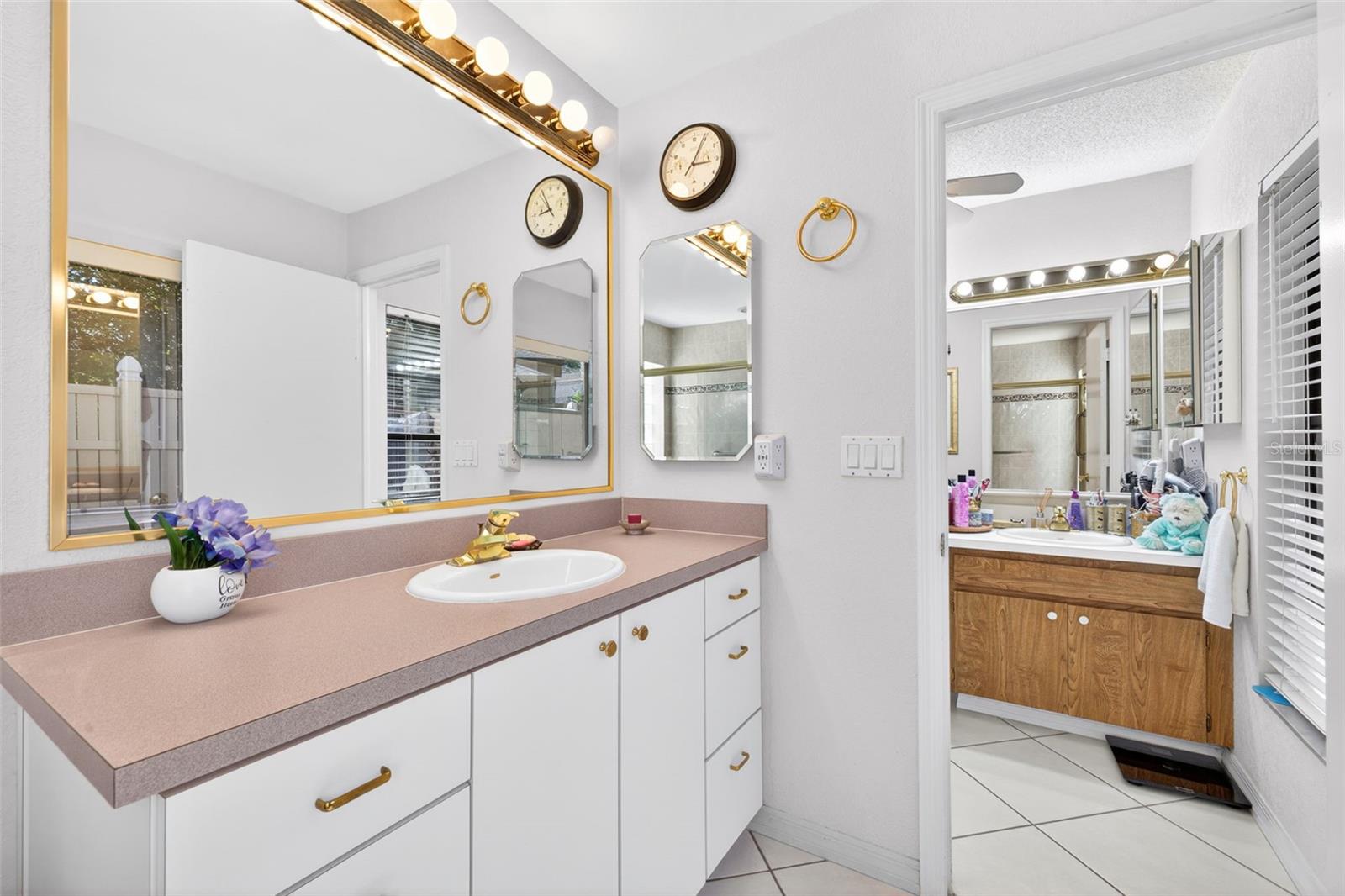 Image 20 of 36 For 5035 Barrowe Drive