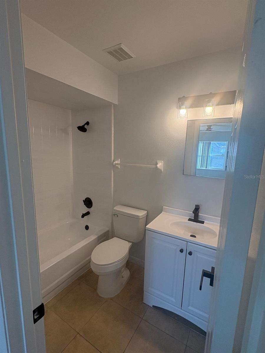 Image 3 of 10 For 9909 Sweepstakes Lane 7