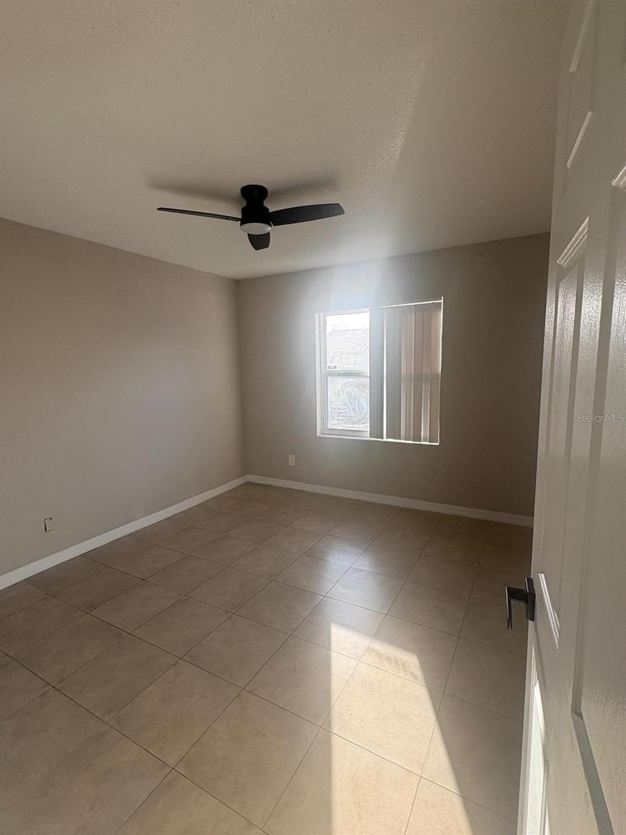 Image 4 of 10 For 9909 Sweepstakes Lane 7