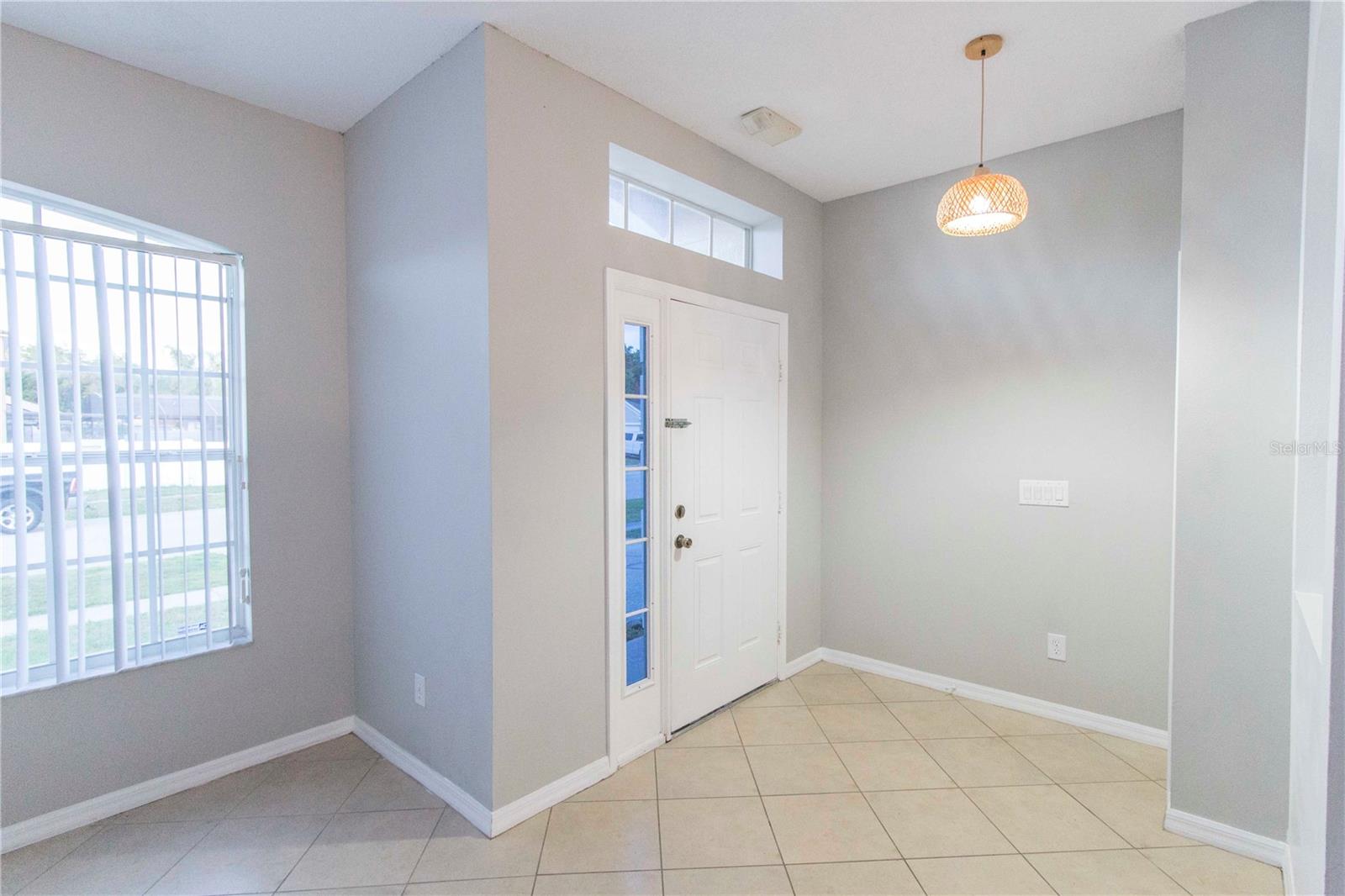 Image 5 of 46 For 2375 Topaz Trail