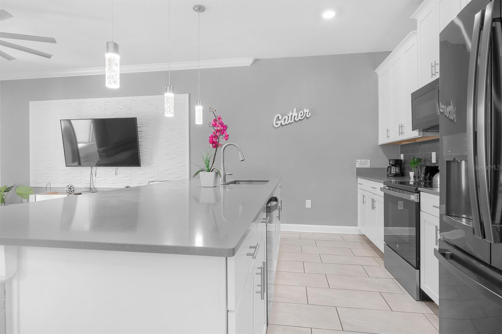 Image 13 of 40 For 4313 Quote Street