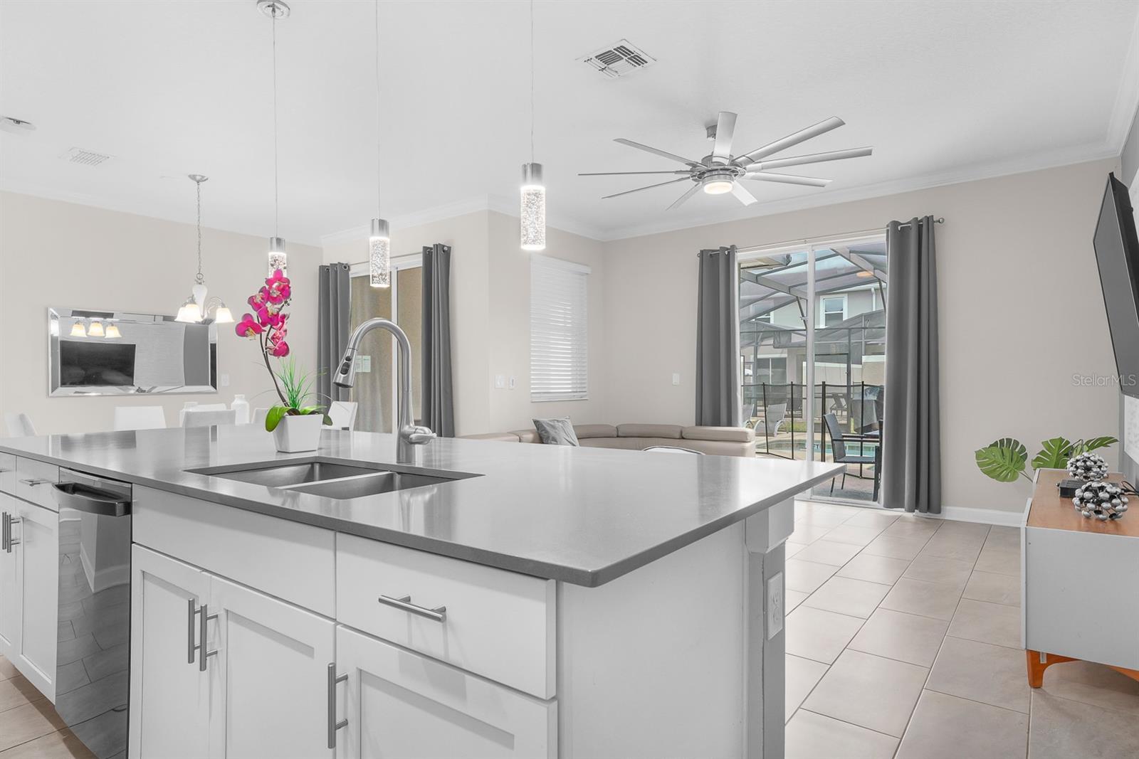 Image 16 of 40 For 4313 Quote Street