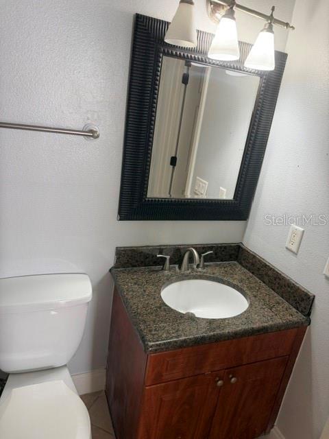 Image 2 of 9 For 409 Fountainhead Circle 238