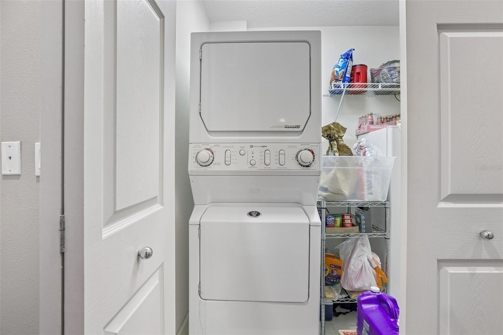 Image 18 of 47 For 113 Yacht Club Circle