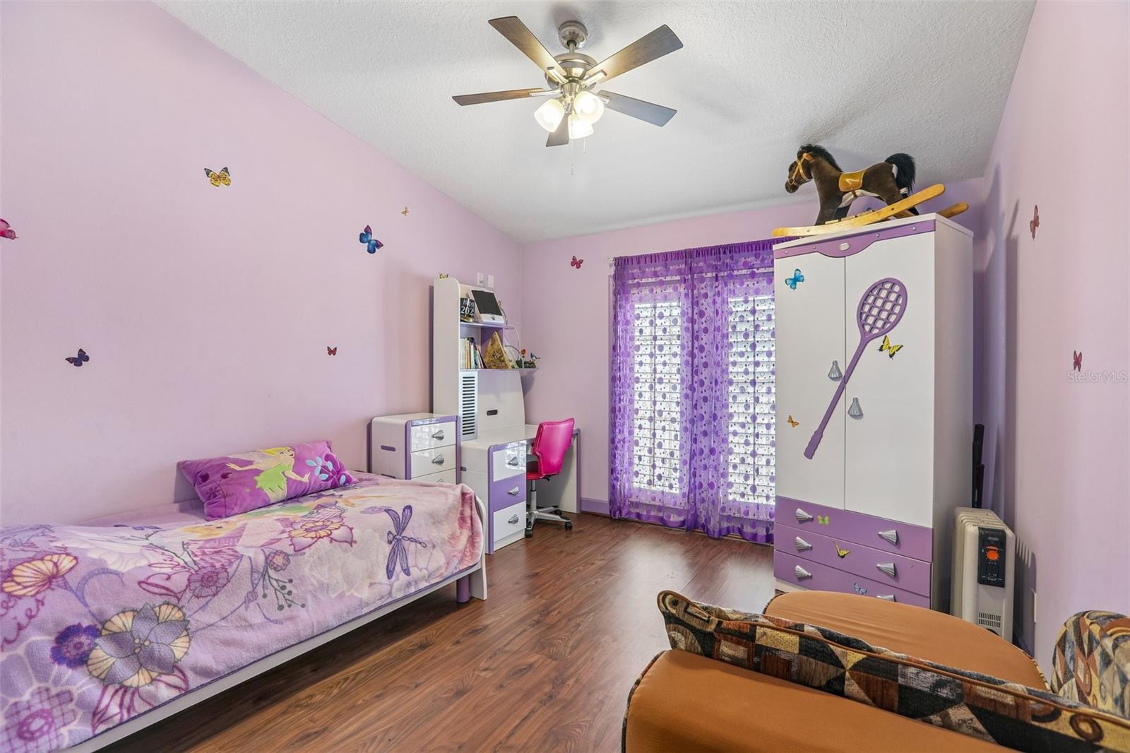 Image 22 of 47 For 113 Yacht Club Circle