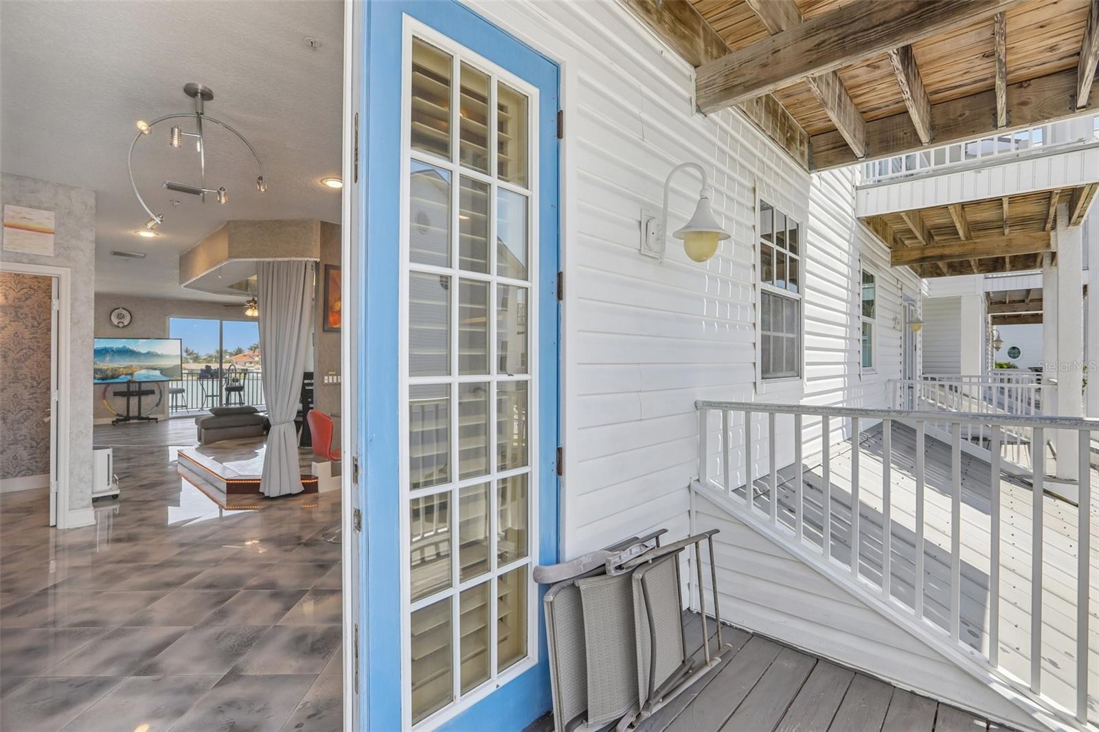 Image 37 of 47 For 113 Yacht Club Circle