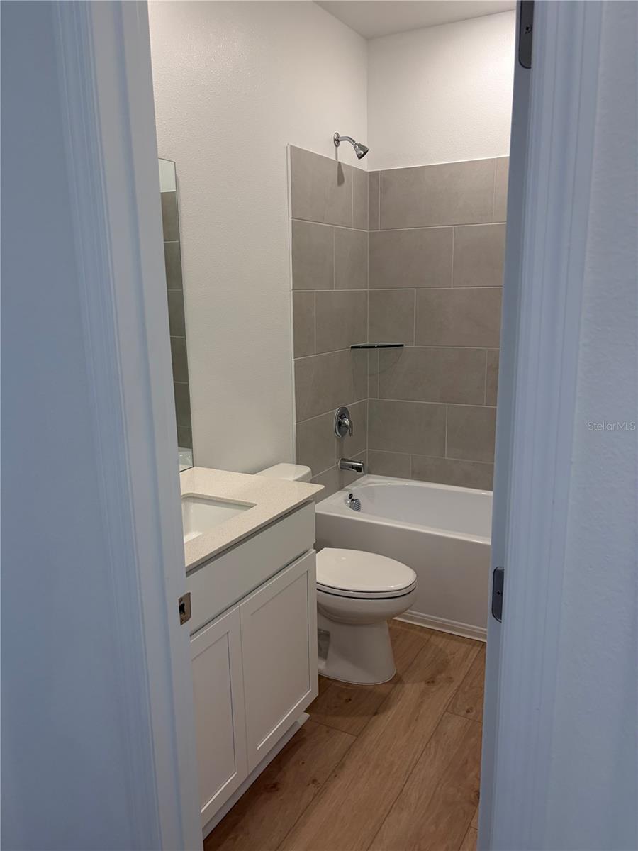 Image 15 of 41 For 4377 Vibernum Avenue