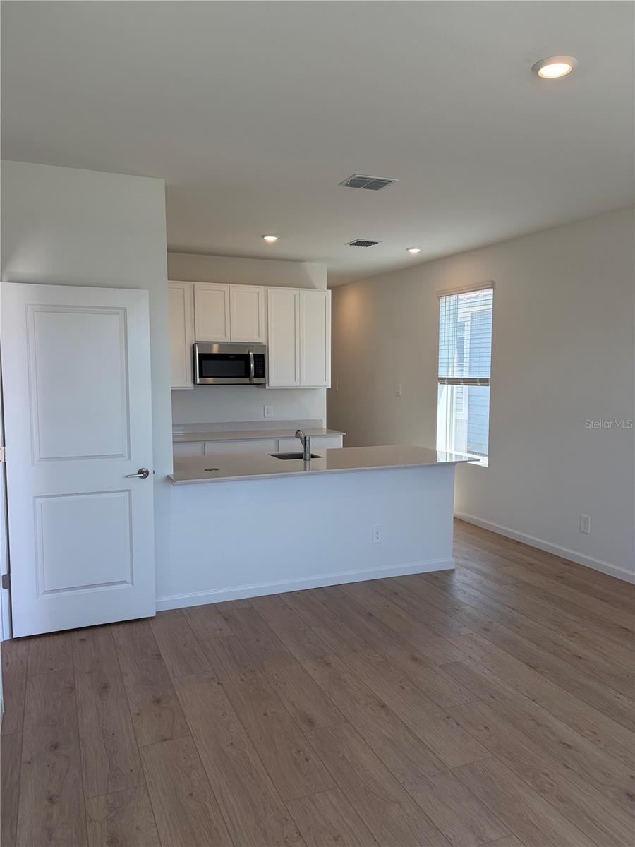 Image 3 of 41 For 4377 Vibernum Avenue