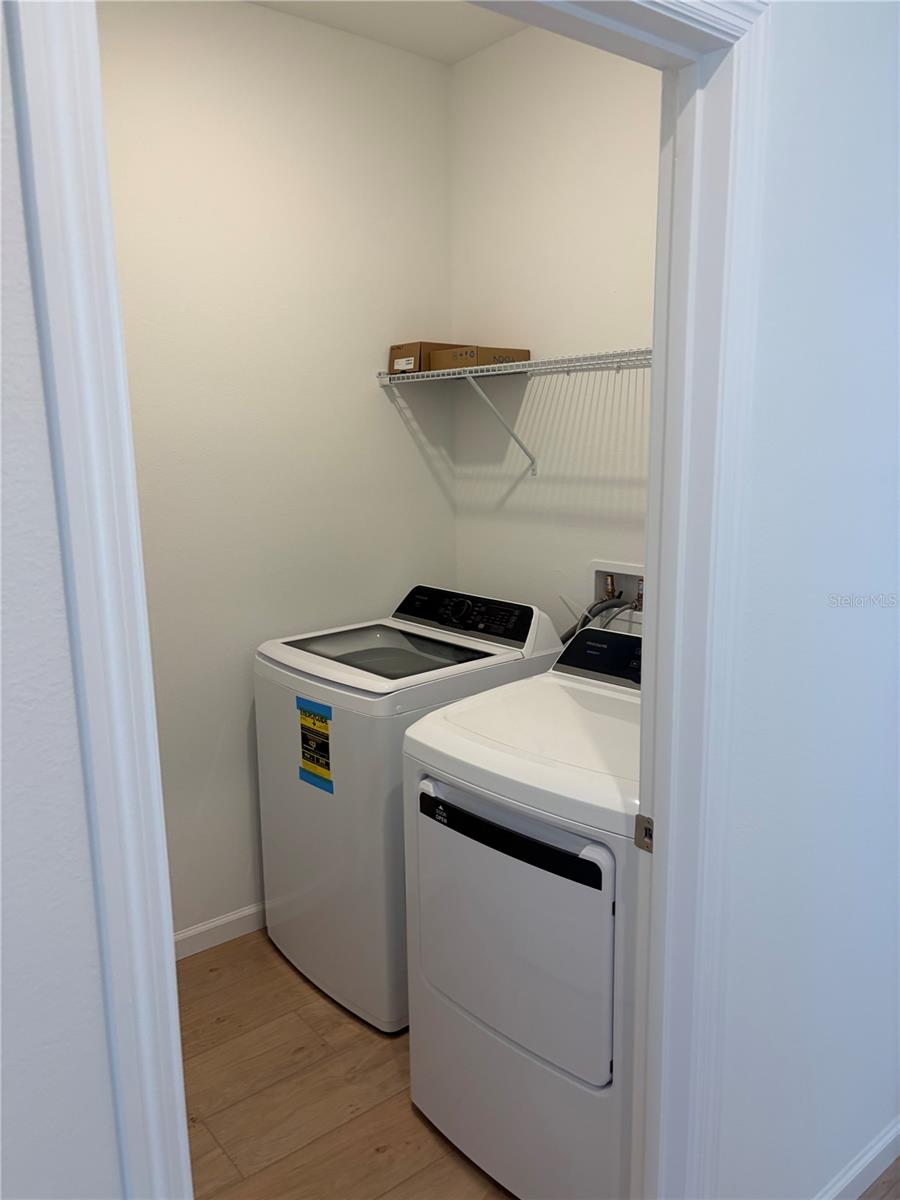 Image 36 of 41 For 4377 Vibernum Avenue