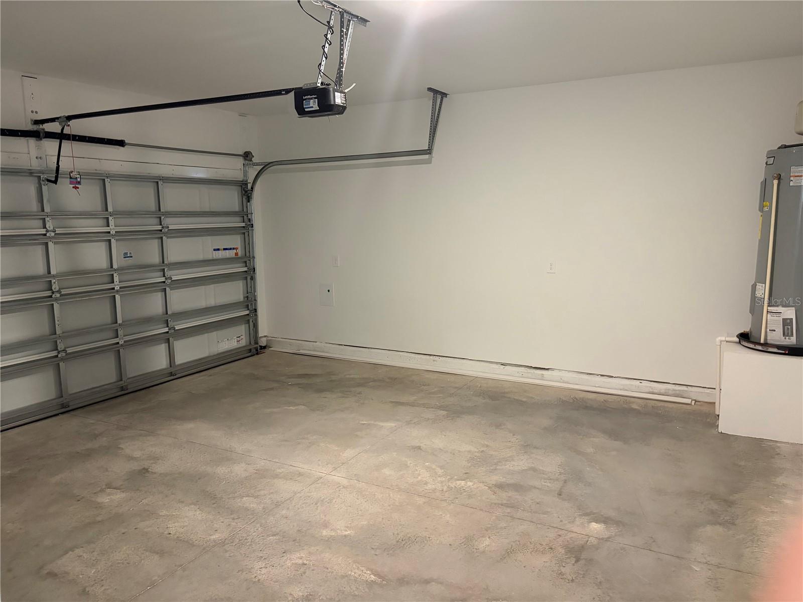 Image 39 of 41 For 4377 Vibernum Avenue