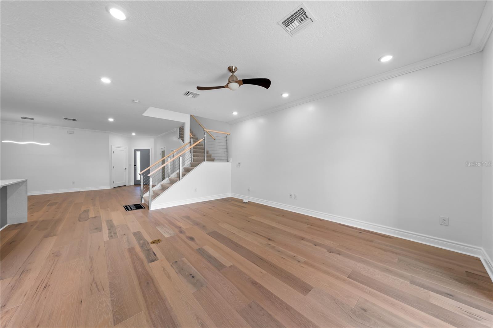 Image 20 of 86 For 1935 Greenbriar Terrace