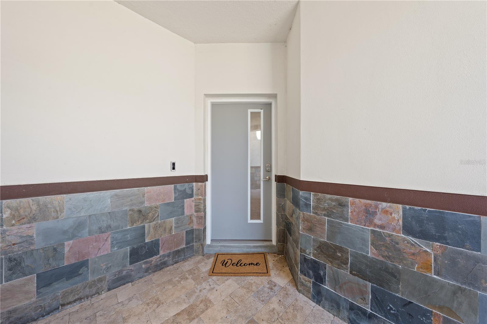 Image 3 of 86 For 1935 Greenbriar Terrace