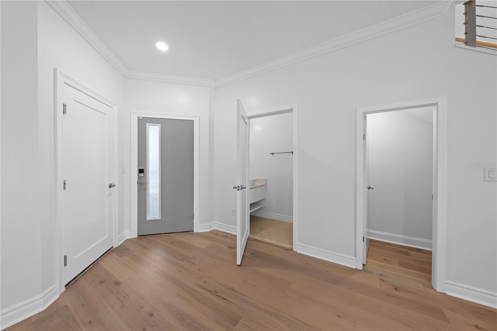 Image 43 of 86 For 1935 Greenbriar Terrace