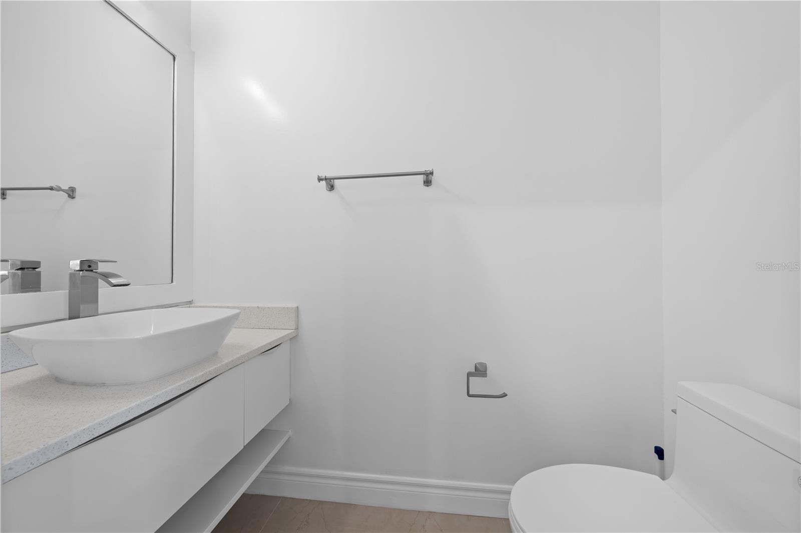 Image 44 of 86 For 1935 Greenbriar Terrace