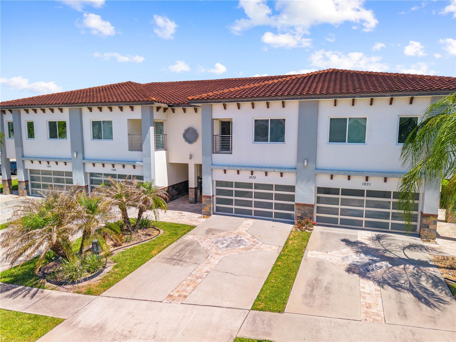 Image 52 of 86 For 1935 Greenbriar Terrace