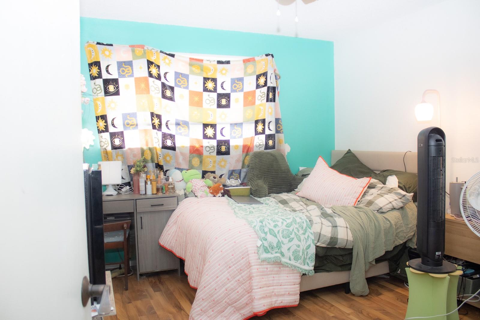 Image 10 of 11 For 922 Lake Destiny Road H