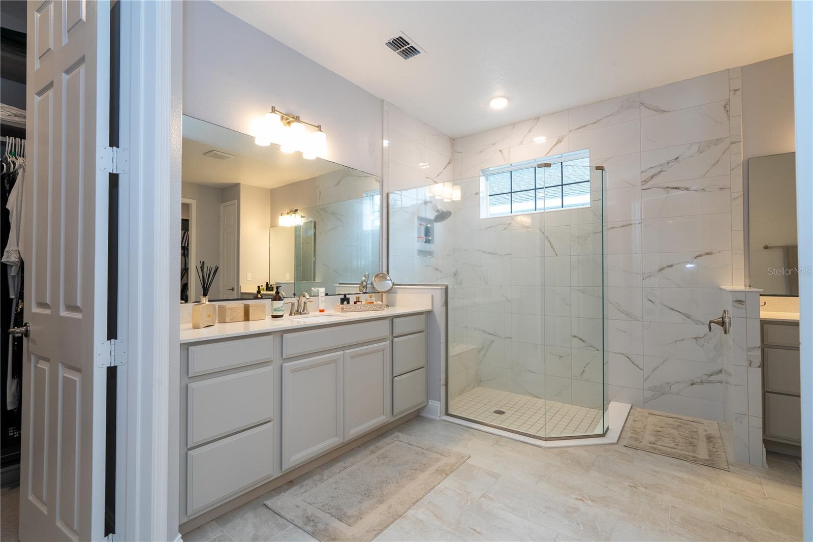 Image 25 of 64 For 16827 Sanctuary Drive