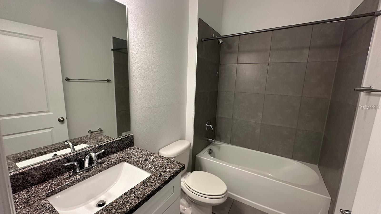 Image 14 of 18 For 2399 Missouri Avenue