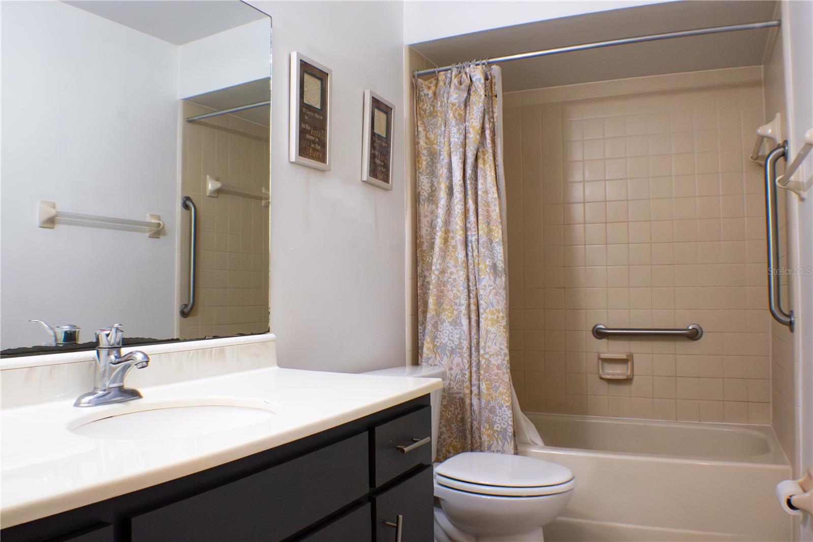 Image 11 of 24 For 424 Cart Court