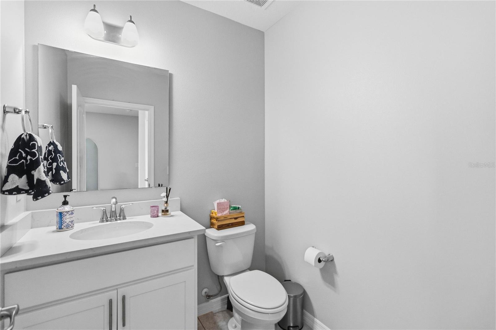 Image 13 of 31 For 4729 Coral Castle Drive