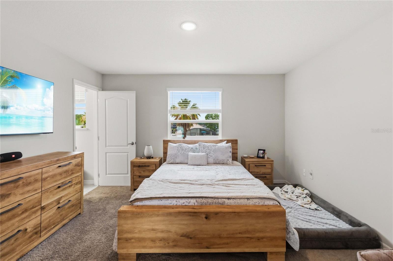 Image 14 of 31 For 4729 Coral Castle Drive