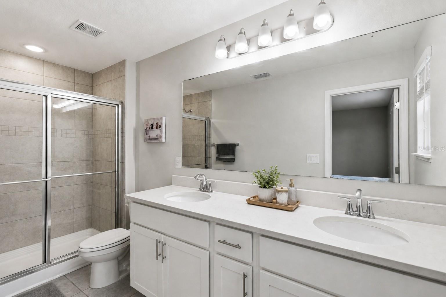 Image 17 of 31 For 4729 Coral Castle Drive