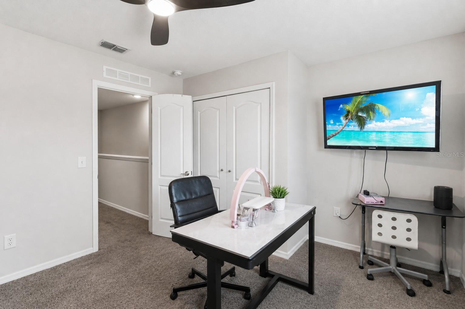 Image 22 of 31 For 4729 Coral Castle Drive