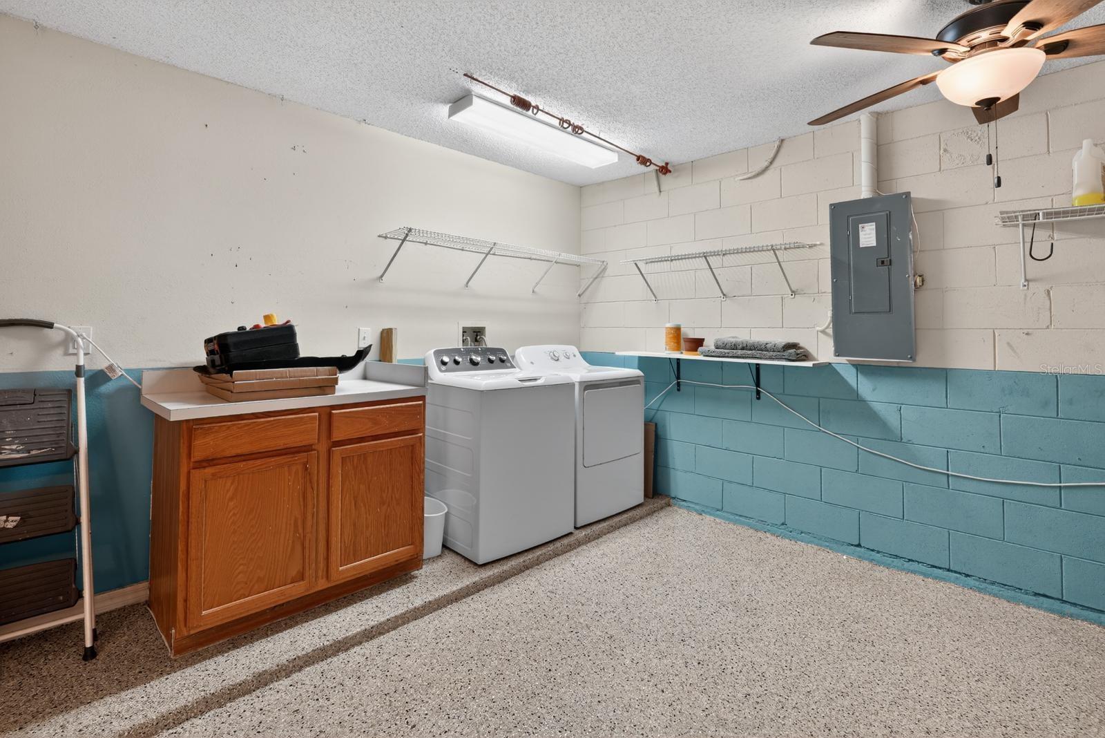 Image 17 of 18 For 419 Buckingham Cir