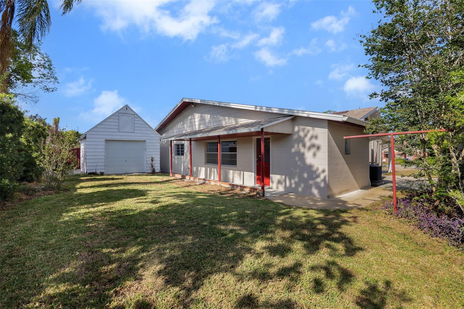 Image 13 of 42 For 525 Ololu Drive