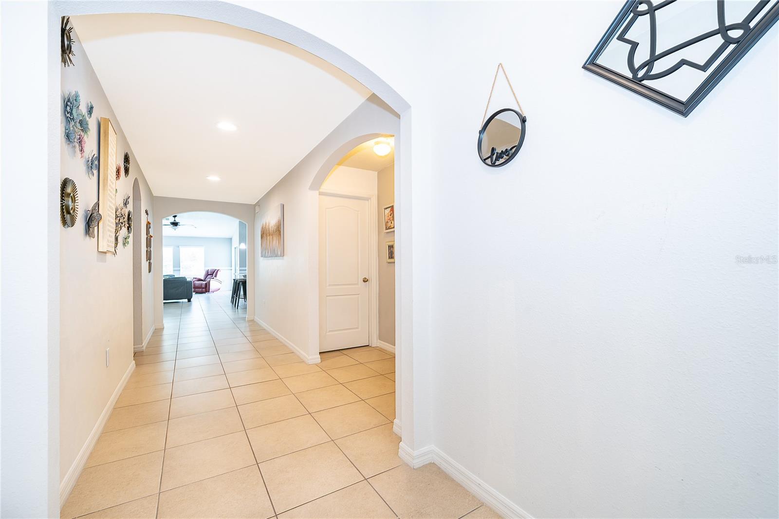 Image 10 of 30 For 2721 Dolfino Drive