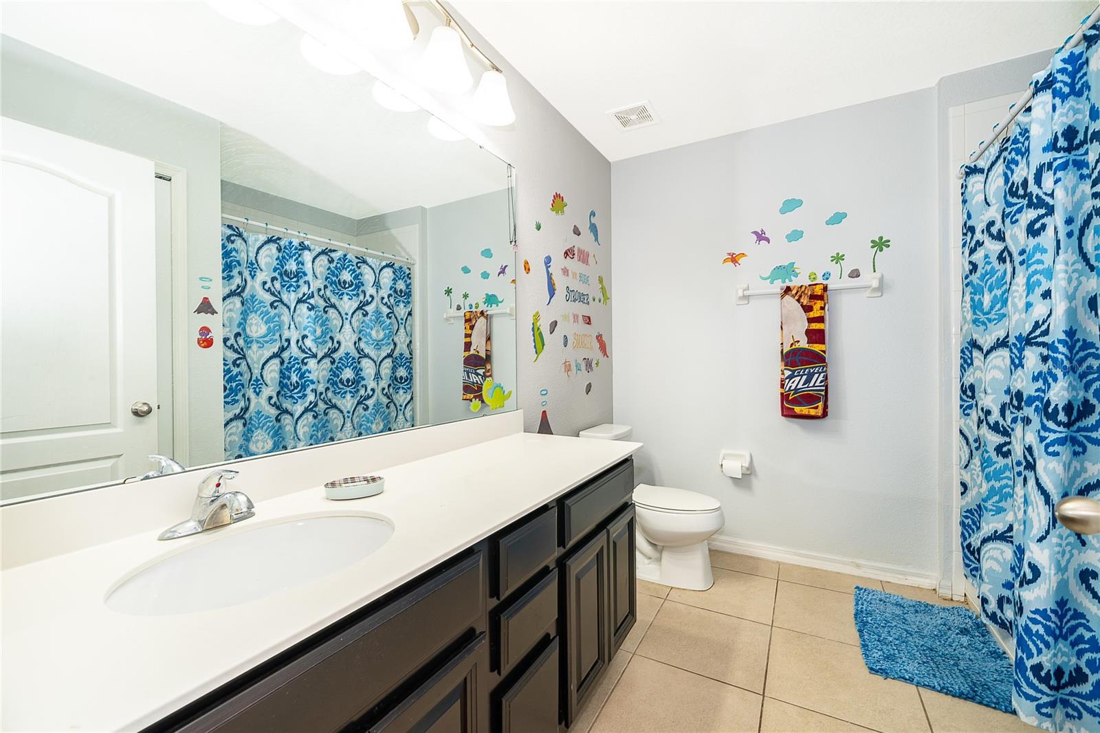 Image 11 of 30 For 2721 Dolfino Drive