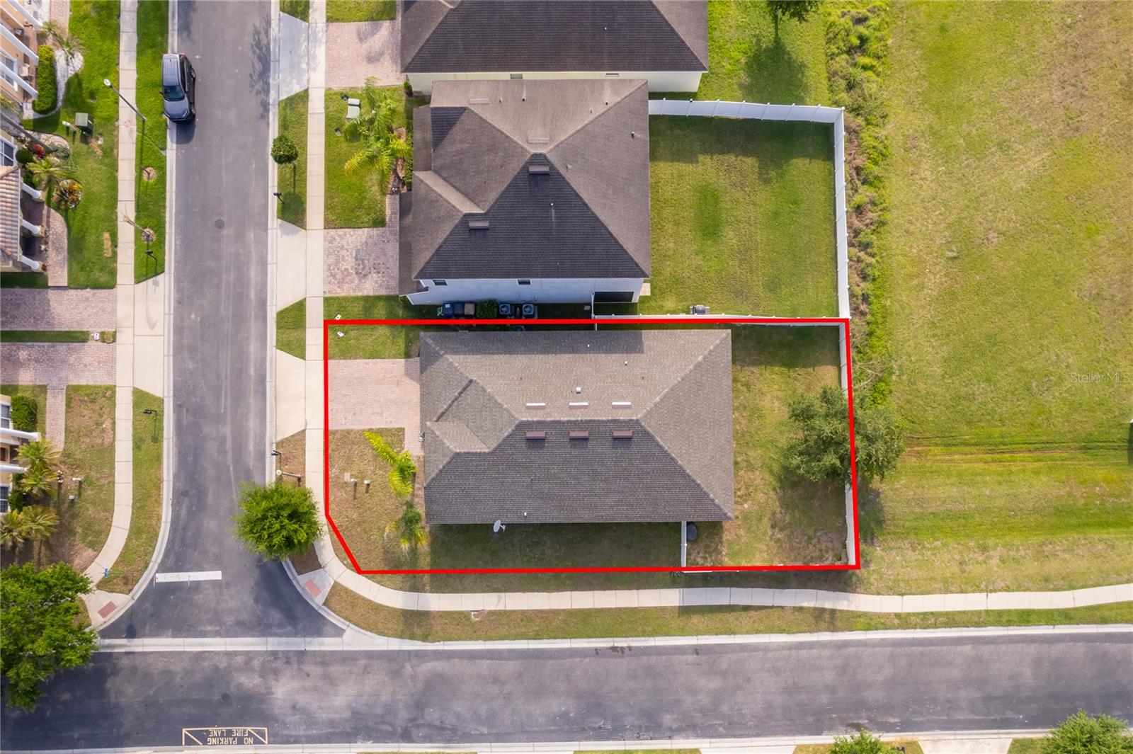 Image 6 of 30 For 2721 Dolfino Drive