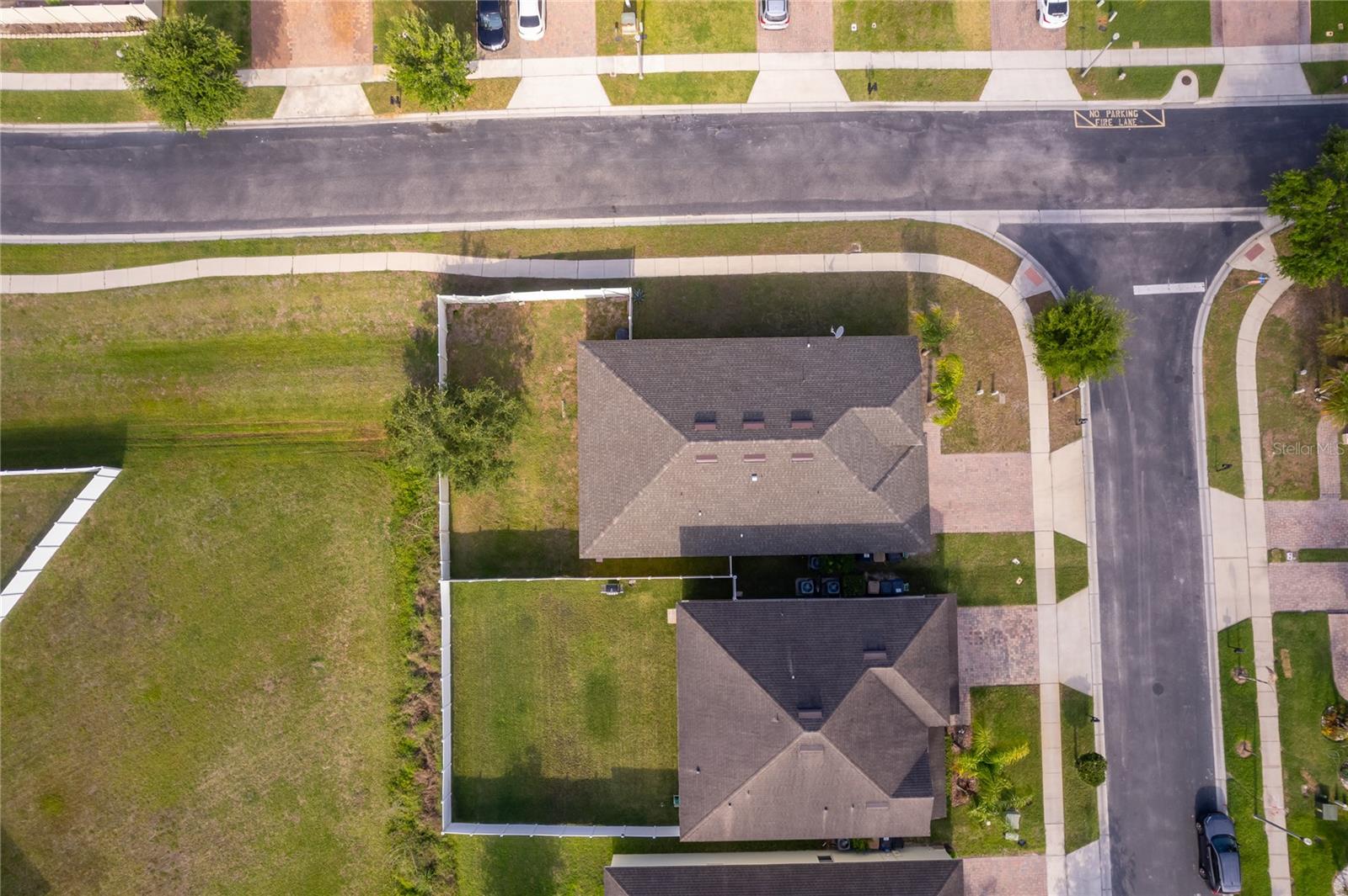 Image 8 of 30 For 2721 Dolfino Drive