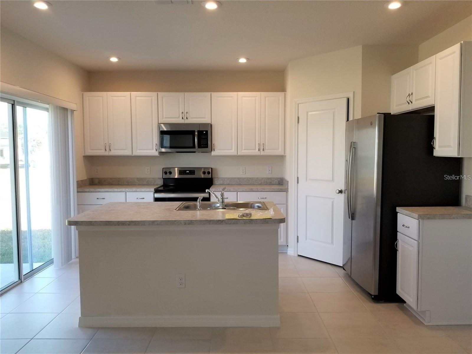 Image 10 of 13 For 3959 Fescue Street