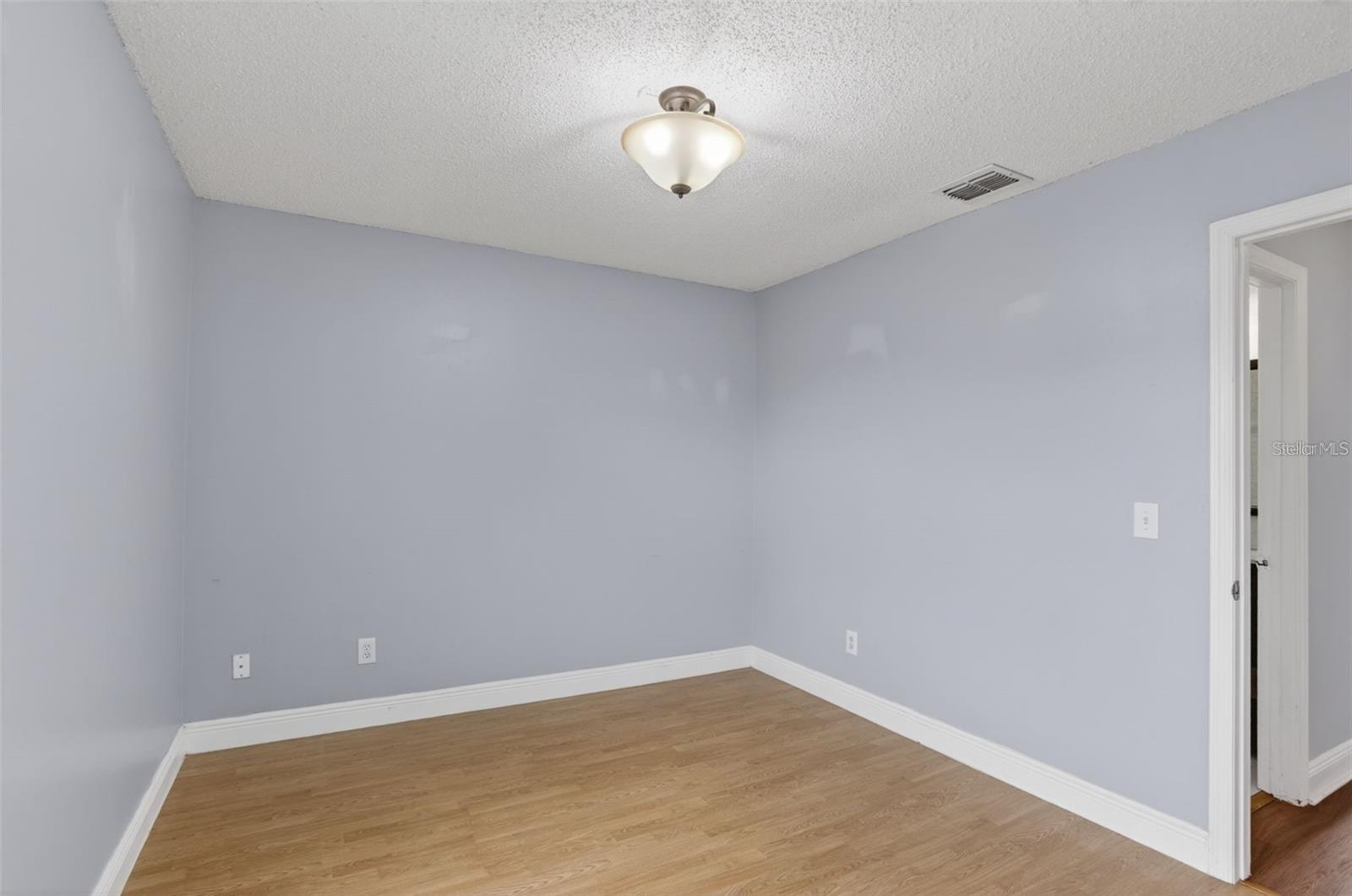 Image 14 of 30 For 14912 White Magnolia Court