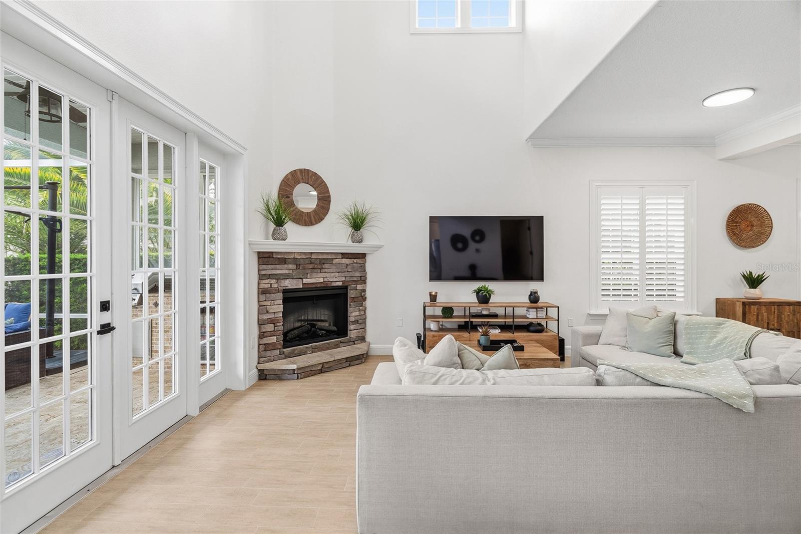 Image 18 of 100 For 3322 Bracken Fern Dr