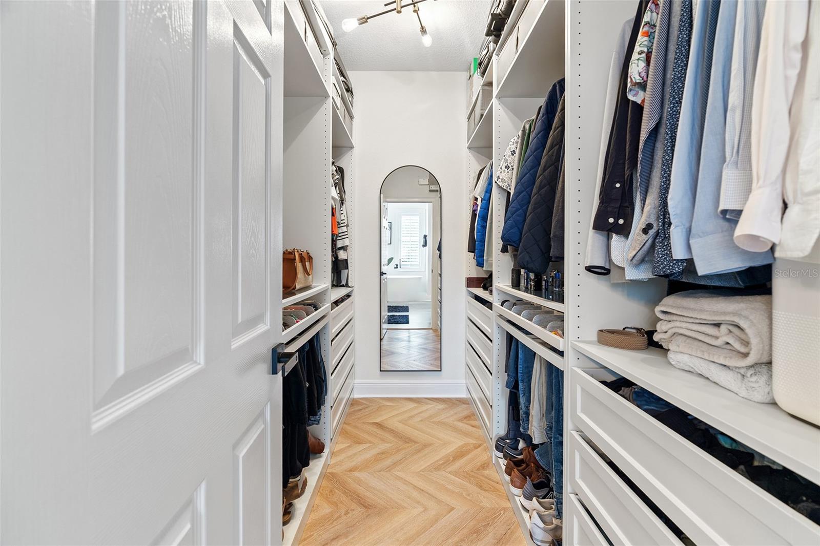 Image 49 of 100 For 3322 Bracken Fern Dr